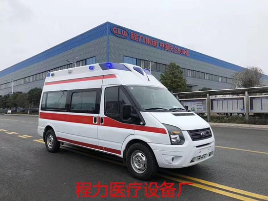 國六福特新世代長軸高福星頂救護車